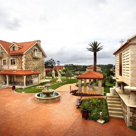 Bed and Breakfast Complejo Aldeola Malpica Exterior foto