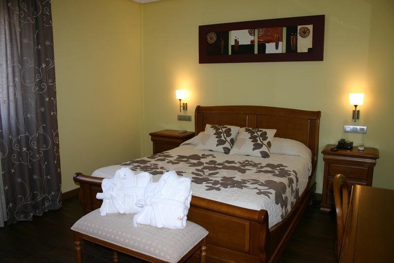 Bed and Breakfast Complejo Aldeola Malpica Exterior foto