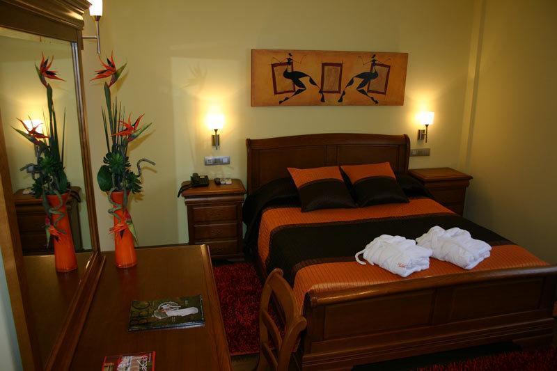 Bed and Breakfast Complejo Aldeola Malpica Exterior foto