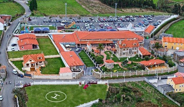 Bed and Breakfast Complejo Aldeola Malpica Exterior foto