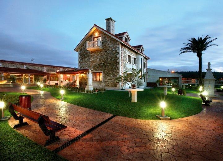 Bed and Breakfast Complejo Aldeola Malpica Exterior foto